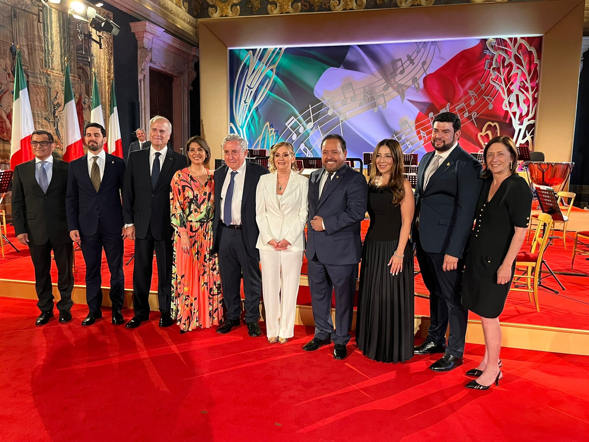 Celebramos en Roma 79° Aniversario nacimiento República Italiana