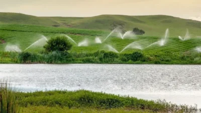 China y Kazajistán impulsan capacitación hídrica