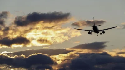 Tres días de duelo nacional en Nigeria por accidente de avión militar