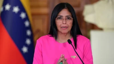 Decretan 7 días de duelo en Venezuela en memoria de las victimas de los terremotos